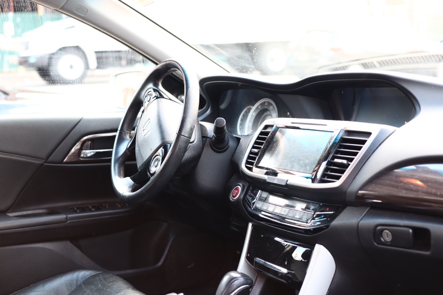 2017 Honda Accord Sedan EX-L V6 Auto, available for sale in Jamaica, New York | Hillside Auto Mall Inc.. Jamaica, New York 2017 Honda Accord Sedan EX-L V6 Auto, available for sale in Jamaica, New York | Hillside Auto Mall Inc.. Jamaica, New York