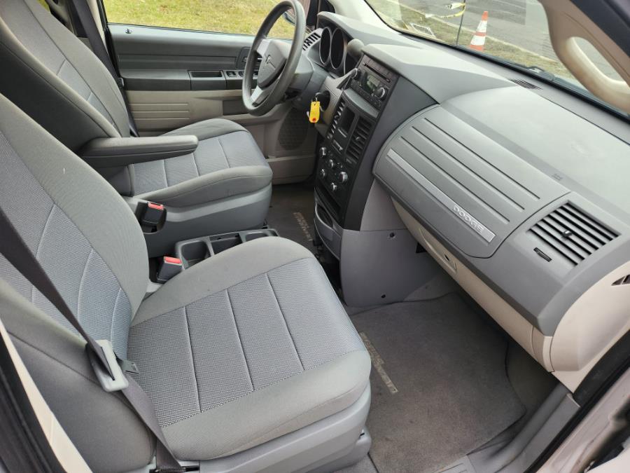 2008 Dodge Grand Caravan 4dr Wgn SE, available for sale in West Babylon, New York | SGM Auto Sales. West Babylon, New York 2008 Dodge Grand Caravan 4dr Wgn SE, available for sale in West Babylon, New York | SGM Auto Sales. West Babylon, New York