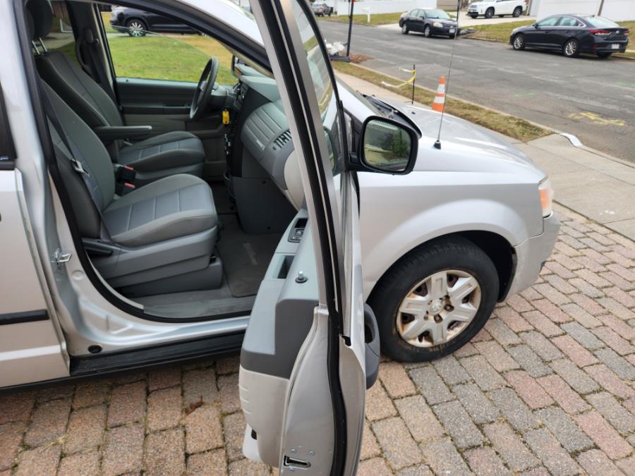 2008 Dodge Grand Caravan 4dr Wgn SE, available for sale in West Babylon, New York | SGM Auto Sales. West Babylon, New York 2008 Dodge Grand Caravan 4dr Wgn SE, available for sale in West Babylon, New York | SGM Auto Sales. West Babylon, New York