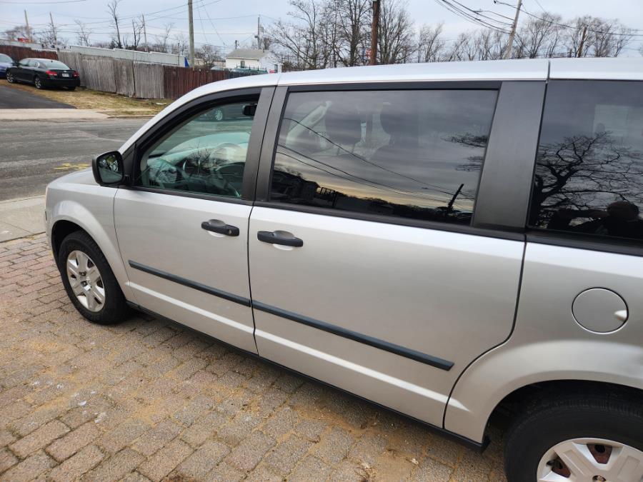 2008 Dodge Grand Caravan 4dr Wgn SE, available for sale in West Babylon, New York | SGM Auto Sales. West Babylon, New York 2008 Dodge Grand Caravan 4dr Wgn SE, available for sale in West Babylon, New York | SGM Auto Sales. West Babylon, New York