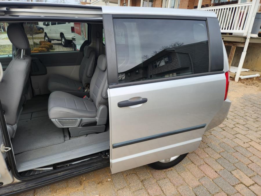 2008 Dodge Grand Caravan 4dr Wgn SE, available for sale in West Babylon, New York | SGM Auto Sales. West Babylon, New York 2008 Dodge Grand Caravan 4dr Wgn SE, available for sale in West Babylon, New York | SGM Auto Sales. West Babylon, New York
