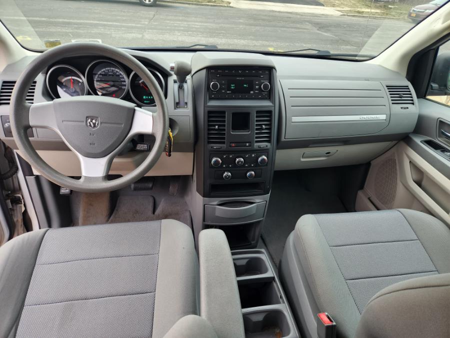 2008 Dodge Grand Caravan 4dr Wgn SE, available for sale in West Babylon, New York | SGM Auto Sales. West Babylon, New York 2008 Dodge Grand Caravan 4dr Wgn SE, available for sale in West Babylon, New York | SGM Auto Sales. West Babylon, New York