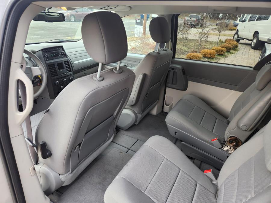 2008 Dodge Grand Caravan 4dr Wgn SE, available for sale in West Babylon, New York | SGM Auto Sales. West Babylon, New York 2008 Dodge Grand Caravan 4dr Wgn SE, available for sale in West Babylon, New York | SGM Auto Sales. West Babylon, New York