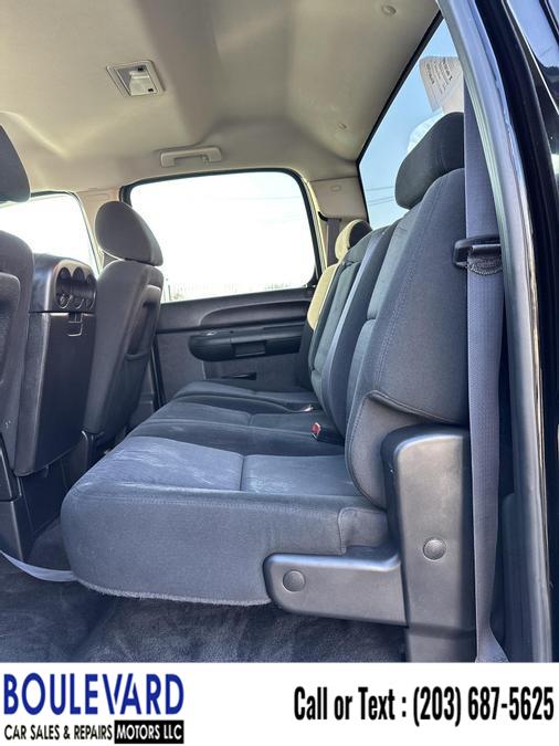 2011 Chevrolet Silverado 1500 Crew Cab LT Pickup 4D 5 3/4 ft, available for sale in New Haven, Connecticut | Boulevard Motors LLC. New Haven, Connecticut 2011 Chevrolet Silverado 1500 Crew Cab LT Pickup 4D 5 3/4 ft, available for sale in New Haven, Connecticut | Boulevard Motors LLC. New Haven, Connecticut