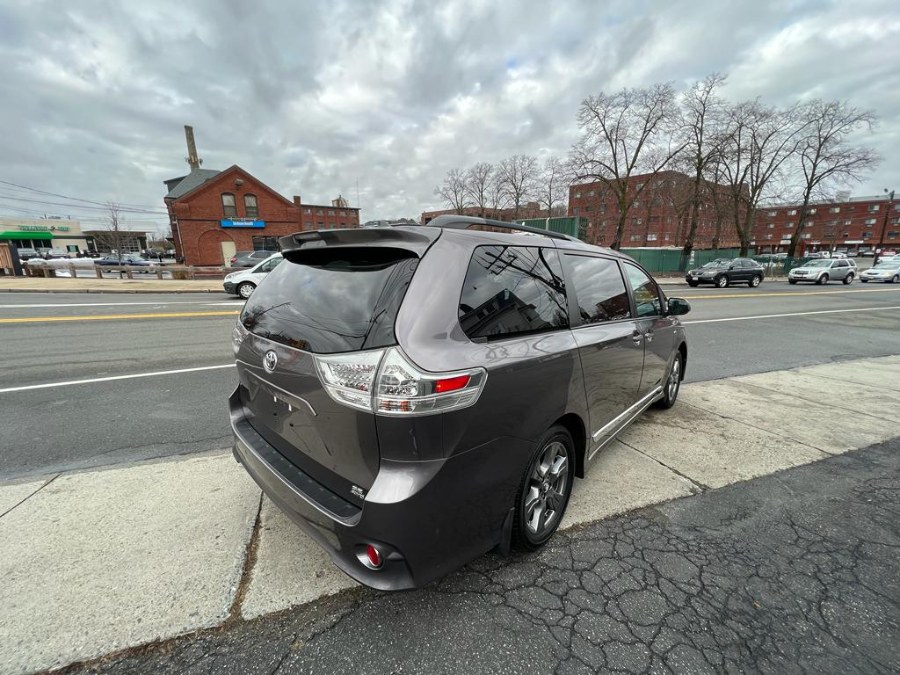 2019 Toyota Sienna SE AWD, available for sale in Peabody, Massachusetts | New Star Motors. Peabody, Massachusetts 2019 Toyota Sienna SE AWD, available for sale in Peabody, Massachusetts | New Star Motors. Peabody, Massachusetts