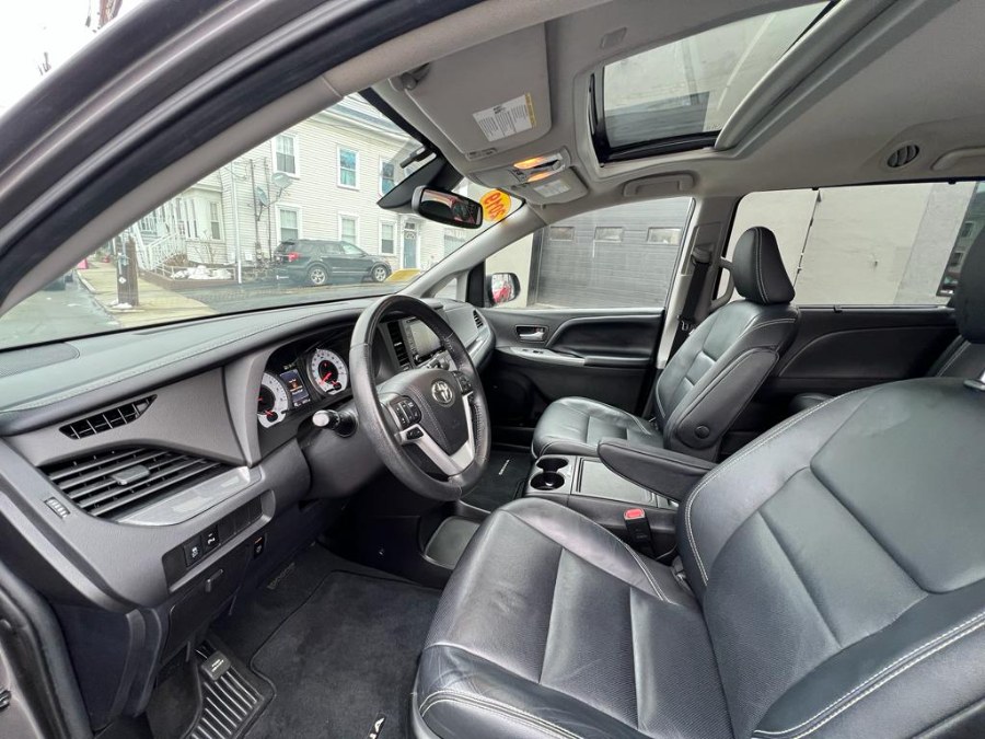 2019 Toyota Sienna SE AWD, available for sale in Peabody, Massachusetts | New Star Motors. Peabody, Massachusetts 2019 Toyota Sienna SE AWD, available for sale in Peabody, Massachusetts | New Star Motors. Peabody, Massachusetts