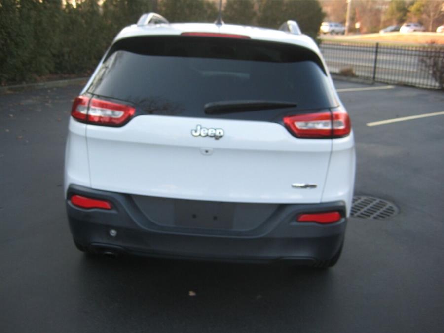 2016 Jeep Cherokee Latitude 4dr SUV, available for sale in Massapequa, New York | Rite Choice Auto Inc.. Massapequa, New York 2016 Jeep Cherokee Latitude 4dr SUV, available for sale in Massapequa, New York | Rite Choice Auto Inc.. Massapequa, New York
