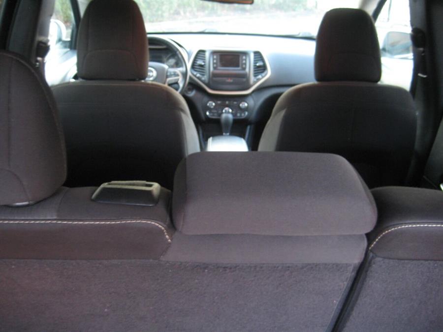 2016 Jeep Cherokee Latitude 4dr SUV, available for sale in Massapequa, New York | Rite Choice Auto Inc.. Massapequa, New York 2016 Jeep Cherokee Latitude 4dr SUV, available for sale in Massapequa, New York | Rite Choice Auto Inc.. Massapequa, New York