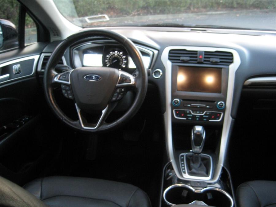 2016 Ford Fusion SE 4dr Sedan, available for sale in Massapequa, New York | Rite Choice Auto Inc.. Massapequa, New York 2016 Ford Fusion SE 4dr Sedan, available for sale in Massapequa, New York | Rite Choice Auto Inc.. Massapequa, New York