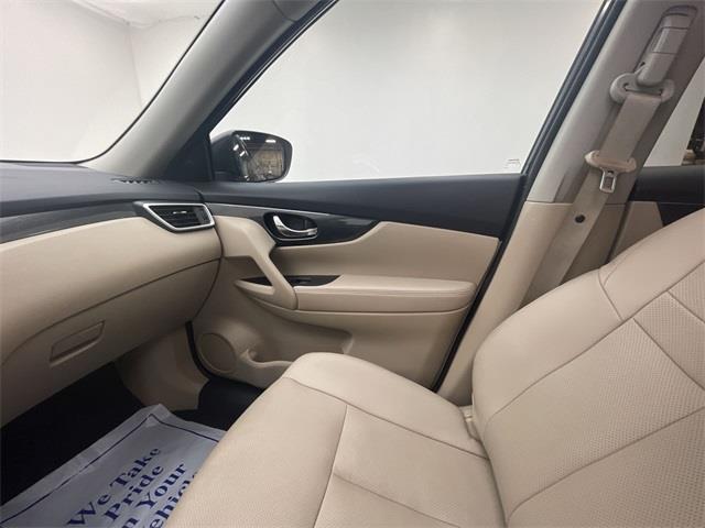 Used Nissan Rogue SL 2016 | Eastchester Motor Cars. Bronx, New York Used Nissan Rogue SL 2016 | Eastchester Motor Cars. Bronx, New York