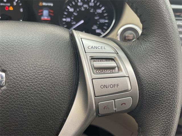 Used Nissan Rogue SL 2016 | Eastchester Motor Cars. Bronx, New York Used Nissan Rogue SL 2016 | Eastchester Motor Cars. Bronx, New York