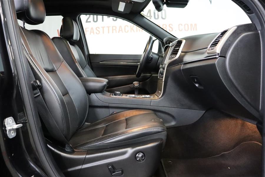 2014 Jeep Grand Cherokee LIMITED, available for sale in Paterson, New Jersey | Fast Track Motors. Paterson, New Jersey 2014 Jeep Grand Cherokee LIMITED, available for sale in Paterson, New Jersey | Fast Track Motors. Paterson, New Jersey