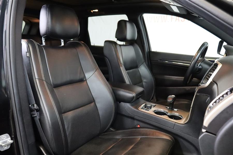2014 Jeep Grand Cherokee LIMITED, available for sale in Paterson, New Jersey | Fast Track Motors. Paterson, New Jersey 2014 Jeep Grand Cherokee LIMITED, available for sale in Paterson, New Jersey | Fast Track Motors. Paterson, New Jersey