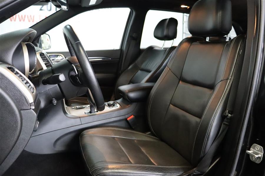 2014 Jeep Grand Cherokee LIMITED, available for sale in Paterson, New Jersey | Fast Track Motors. Paterson, New Jersey 2014 Jeep Grand Cherokee LIMITED, available for sale in Paterson, New Jersey | Fast Track Motors. Paterson, New Jersey