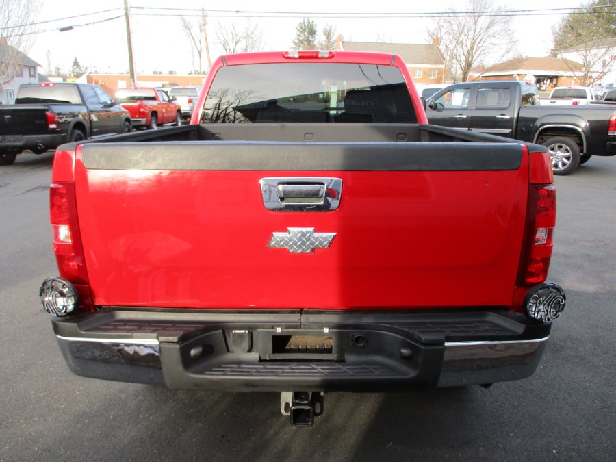 2010 Chevrolet Silverado 2500HD 4WD Crew Cab 153" LT, available for sale in Suffield, Connecticut | Suffield Auto Sales. Suffield, Connecticut 2010 Chevrolet Silverado 2500HD 4WD Crew Cab 153" LT, available for sale in Suffield, Connecticut | Suffield Auto Sales. Suffield, Connecticut