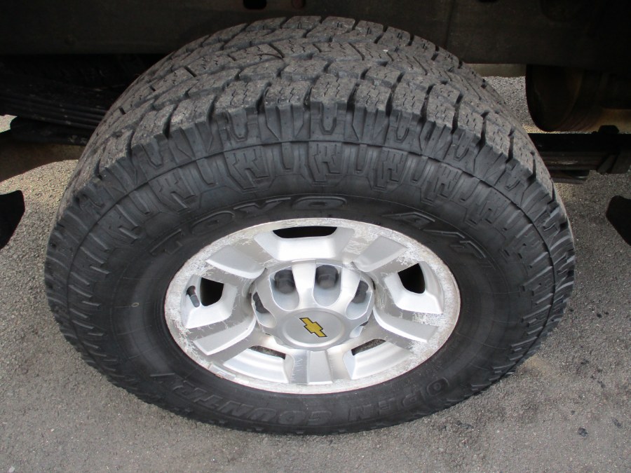 2010 Chevrolet Silverado 2500HD 4WD Crew Cab 153" LT, available for sale in Suffield, Connecticut | Suffield Auto Sales. Suffield, Connecticut 2010 Chevrolet Silverado 2500HD 4WD Crew Cab 153" LT, available for sale in Suffield, Connecticut | Suffield Auto Sales. Suffield, Connecticut
