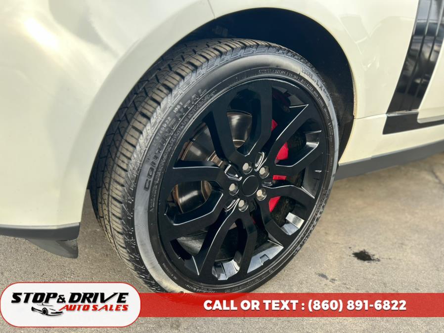 2016 Land Rover Range Rover 4WD 4dr Supercharged, available for sale in East Windsor, Connecticut | Stop & Drive Auto Sales. East Windsor, Connecticut 2016 Land Rover Range Rover 4WD 4dr Supercharged, available for sale in East Windsor, Connecticut | Stop & Drive Auto Sales. East Windsor, Connecticut