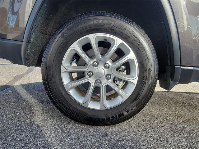 2021 Jeep Grand Cherokee Laredo, available for sale in Avon, Connecticut | Sullivan Automotive Group. Avon, Connecticut 2021 Jeep Grand Cherokee Laredo, available for sale in Avon, Connecticut | Sullivan Automotive Group. Avon, Connecticut