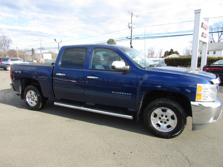 2013 Chevrolet Silverado 1500 4WD Crew Cab 143.5" LT, available for sale in East Windsor, Connecticut | United Auto Sales of E Windsor, Inc. East Windsor, Connecticut 2013 Chevrolet Silverado 1500 4WD Crew Cab 143.5" LT, available for sale in East Windsor, Connecticut | United Auto Sales of E Windsor, Inc. East Windsor, Connecticut