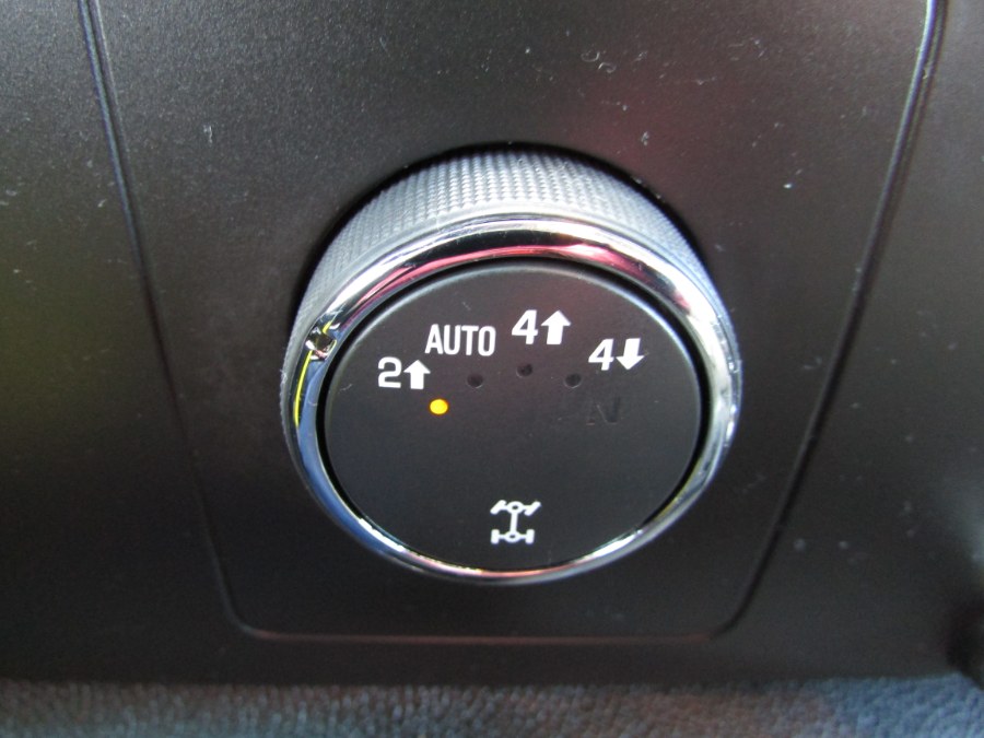 2013 Chevrolet Silverado 1500 4WD Crew Cab 143.5" LT, available for sale in East Windsor, Connecticut | United Auto Sales of E Windsor, Inc. East Windsor, Connecticut 2013 Chevrolet Silverado 1500 4WD Crew Cab 143.5" LT, available for sale in East Windsor, Connecticut | United Auto Sales of E Windsor, Inc. East Windsor, Connecticut