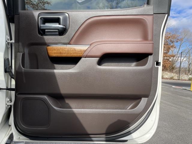 2014 Chevrolet Silverado 1500 High Country, available for sale in Brookfield, Connecticut | Blasius Federal Road. Brookfield, Connecticut 2014 Chevrolet Silverado 1500 High Country, available for sale in Brookfield, Connecticut | Blasius Federal Road. Brookfield, Connecticut