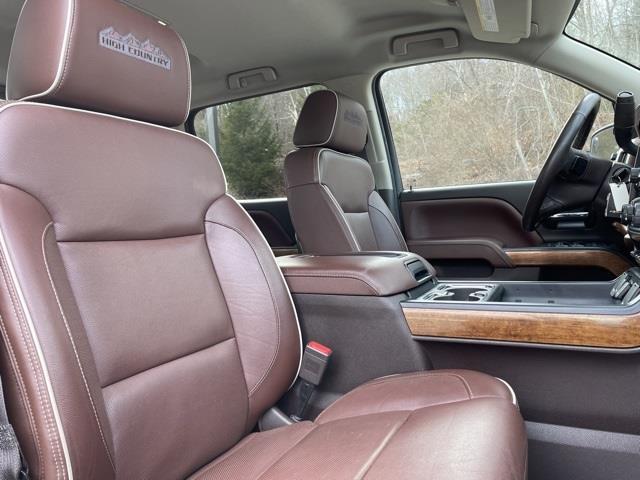 2014 Chevrolet Silverado 1500 High Country, available for sale in Brookfield, Connecticut | Blasius Federal Road. Brookfield, Connecticut 2014 Chevrolet Silverado 1500 High Country, available for sale in Brookfield, Connecticut | Blasius Federal Road. Brookfield, Connecticut