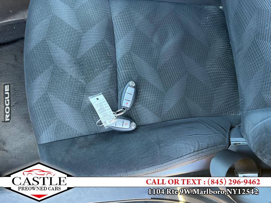 2014 Nissan Rogue AWD 4dr SV, available for sale in Marlboro, New York | Castle Preowned Cars. Marlboro, New York 2014 Nissan Rogue AWD 4dr SV, available for sale in Marlboro, New York | Castle Preowned Cars. Marlboro, New York