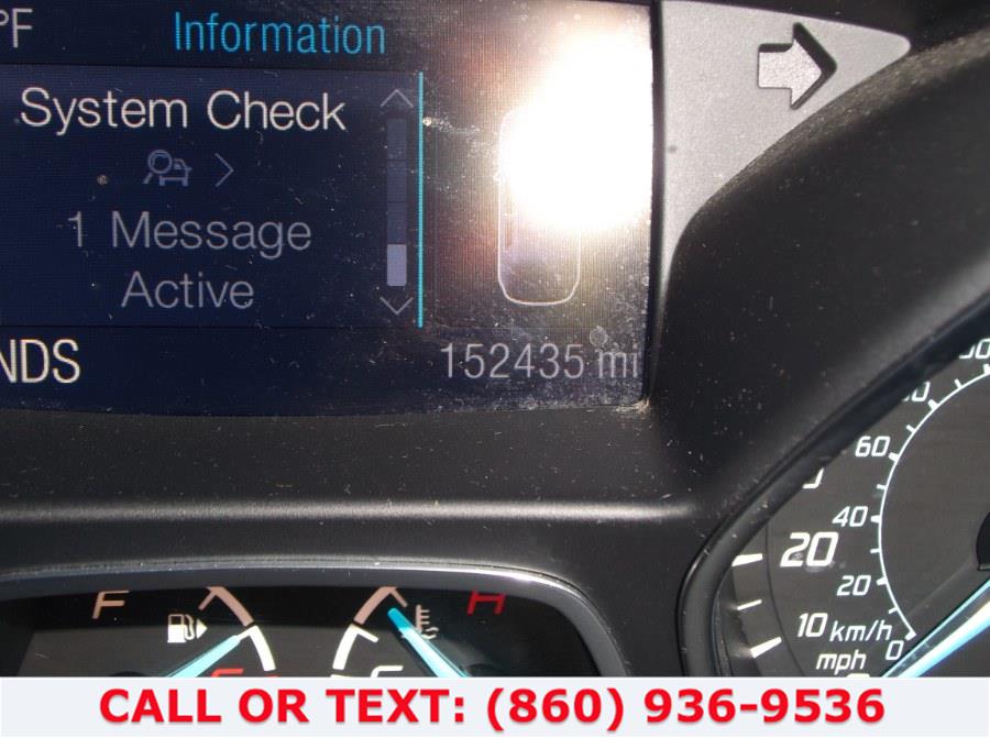 2013 Ford Escape 4WD 4dr SE, available for sale in Hartford, Connecticut | Lee Motors Sales Inc. Hartford, Connecticut 2013 Ford Escape 4WD 4dr SE, available for sale in Hartford, Connecticut | Lee Motors Sales Inc. Hartford, Connecticut