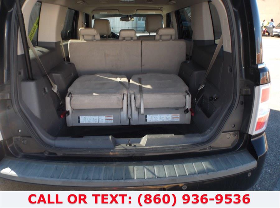 2010 Ford Flex 4dr Limited AWD, available for sale in Hartford, Connecticut | Lee Motors Sales Inc. Hartford, Connecticut 2010 Ford Flex 4dr Limited AWD, available for sale in Hartford, Connecticut | Lee Motors Sales Inc. Hartford, Connecticut