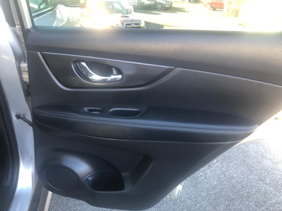 2018 Nissan Rogue AWD SV, available for sale in Irvington, New Jersey | Elis Motors Corp. Irvington, New Jersey 2018 Nissan Rogue AWD SV, available for sale in Irvington, New Jersey | Elis Motors Corp. Irvington, New Jersey