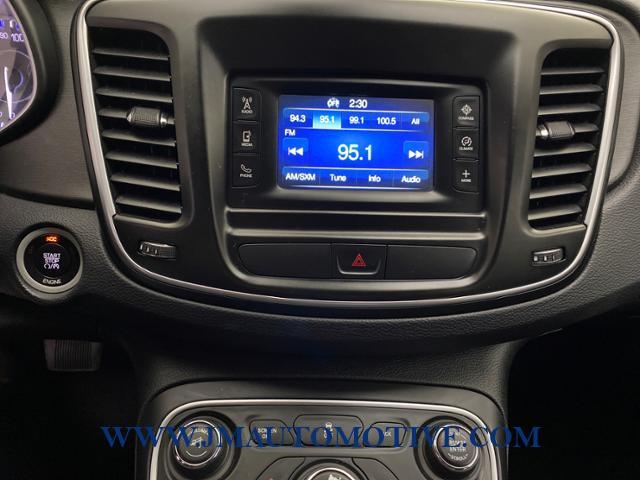 Used Chrysler 200 4dr Sdn Limited FWD 2016 | J&M Automotive Sls&Svc LLC. Naugatuck, Connecticut Used Chrysler 200 4dr Sdn Limited FWD 2016 | J&M Automotive Sls&Svc LLC. Naugatuck, Connecticut