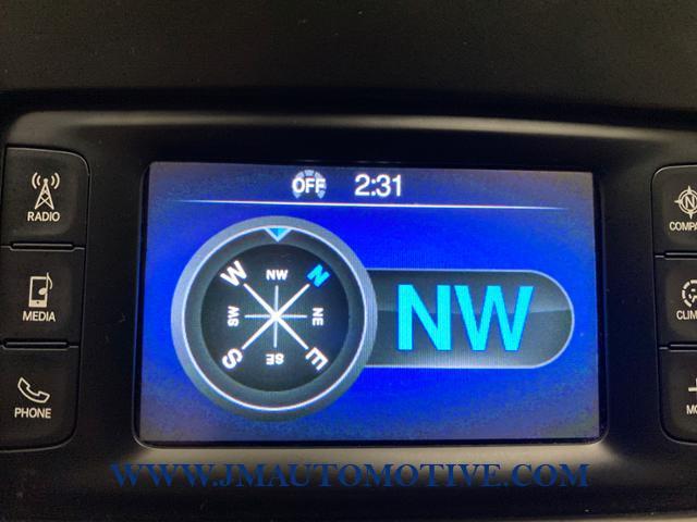 Used Chrysler 200 4dr Sdn Limited FWD 2016 | J&M Automotive Sls&Svc LLC. Naugatuck, Connecticut Used Chrysler 200 4dr Sdn Limited FWD 2016 | J&M Automotive Sls&Svc LLC. Naugatuck, Connecticut