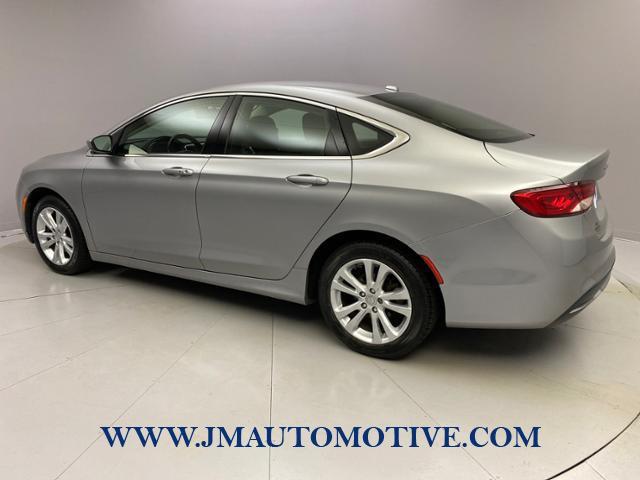 Used Chrysler 200 4dr Sdn Limited FWD 2016 | J&M Automotive Sls&Svc LLC. Naugatuck, Connecticut Used Chrysler 200 4dr Sdn Limited FWD 2016 | J&M Automotive Sls&Svc LLC. Naugatuck, Connecticut