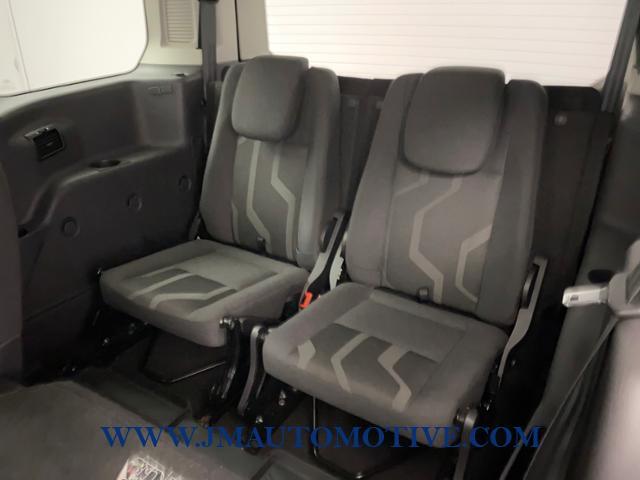 Used Ford Transit Connect XLT LWB w/Rear Liftgate 2017 | J&M Automotive Sls&Svc LLC. Naugatuck, Connecticut Used Ford Transit Connect XLT LWB w/Rear Liftgate 2017 | J&M Automotive Sls&Svc LLC. Naugatuck, Connecticut