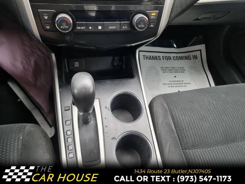 2015 Nissan Altima 4dr Sdn I4 2.5 S, available for sale in Butler, New Jersey | The Car House. Butler, New Jersey 2015 Nissan Altima 4dr Sdn I4 2.5 S, available for sale in Butler, New Jersey | The Car House. Butler, New Jersey