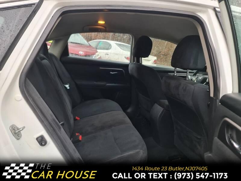 2015 Nissan Altima 4dr Sdn I4 2.5 S, available for sale in Butler, New Jersey | The Car House. Butler, New Jersey 2015 Nissan Altima 4dr Sdn I4 2.5 S, available for sale in Butler, New Jersey | The Car House. Butler, New Jersey