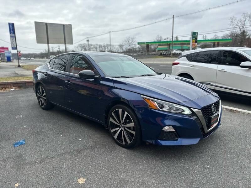 2019 Nissan Altima 2.5 SR Sedan, available for sale in Bloomingdale, New Jersey | Bloomingdale Auto Group. Bloomingdale, New Jersey