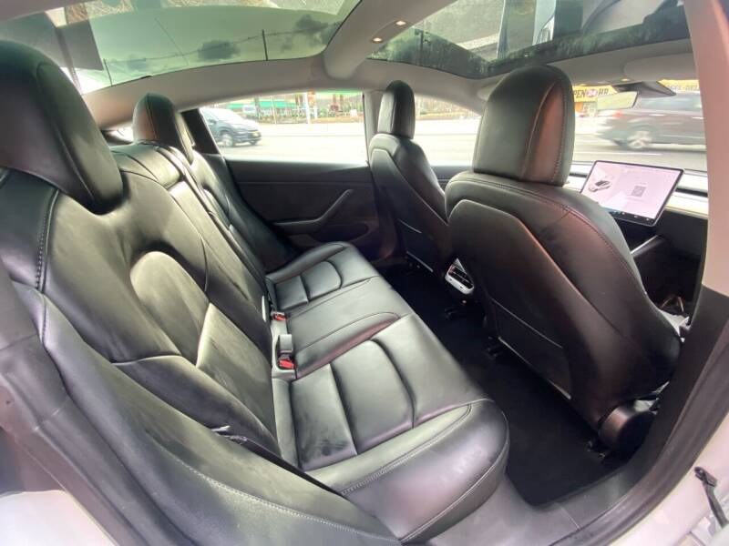 2019 Tesla Model 3 Standard Range Plus 4dr Fastback, available for sale in Bloomingdale, New Jersey | Bloomingdale Auto Group. Bloomingdale, New Jersey 2019 Tesla Model 3 Standard Range Plus 4dr Fastback, available for sale in Bloomingdale, New Jersey | Bloomingdale Auto Group. Bloomingdale, New Jersey