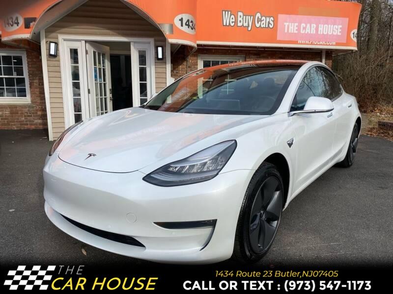 2019 Tesla Model 3 Standard Range Plus 4dr Fastback, available for sale in Butler, New Jersey | The Car House. Butler, New Jersey