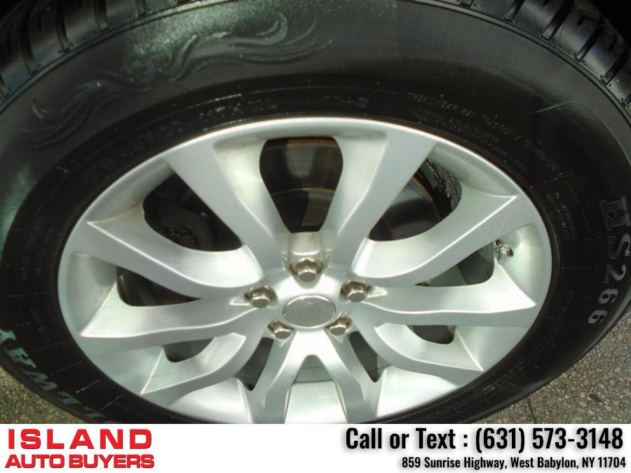 2014 Land Rover Range Rover Sport HSE 4x4 4dr SUV, available for sale in West Babylon, New York | Island Auto Buyers. West Babylon, New York 2014 Land Rover Range Rover Sport HSE 4x4 4dr SUV, available for sale in West Babylon, New York | Island Auto Buyers. West Babylon, New York
