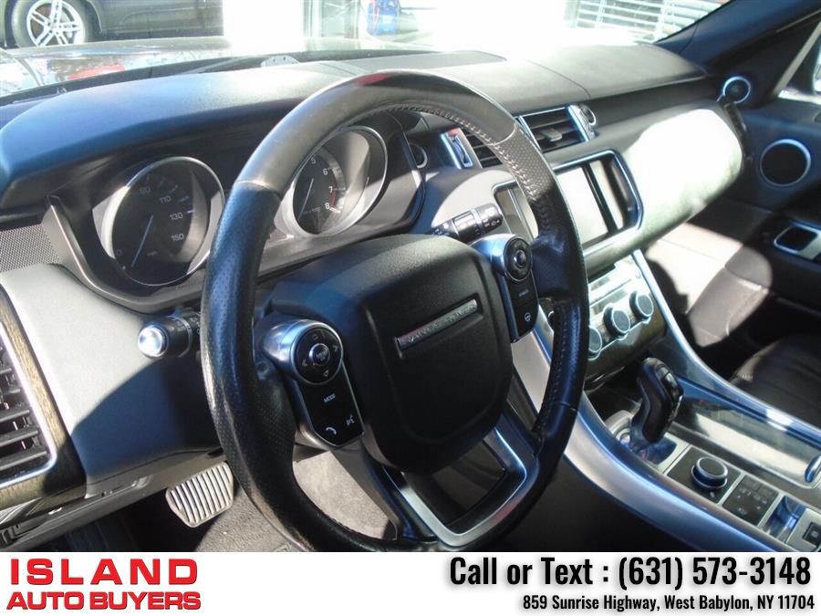 2014 Land Rover Range Rover Sport HSE 4x4 4dr SUV, available for sale in West Babylon, New York | Island Auto Buyers. West Babylon, New York 2014 Land Rover Range Rover Sport HSE 4x4 4dr SUV, available for sale in West Babylon, New York | Island Auto Buyers. West Babylon, New York