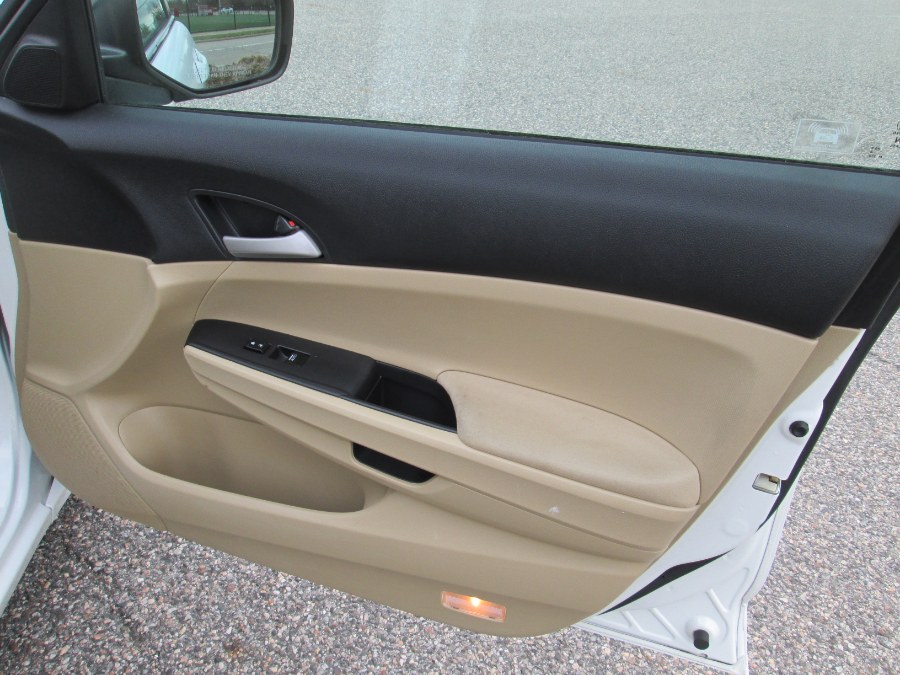 2012 Honda Accord Sdn 4dr I4 Auto SE, available for sale in Massapequa, New York | South Shore Auto Brokers & Sales. Massapequa, New York 2012 Honda Accord Sdn 4dr I4 Auto SE, available for sale in Massapequa, New York | South Shore Auto Brokers & Sales. Massapequa, New York