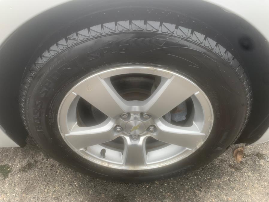 2014 Chevrolet Cruze 4dr Sdn Auto 1LT, available for sale in Taunton, Massachusetts | Rt 138 Auto Center Inc . Taunton, Massachusetts 2014 Chevrolet Cruze 4dr Sdn Auto 1LT, available for sale in Taunton, Massachusetts | Rt 138 Auto Center Inc . Taunton, Massachusetts