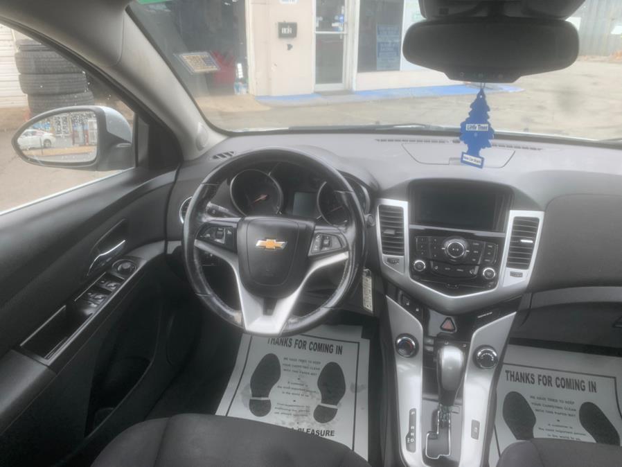 2014 Chevrolet Cruze 4dr Sdn Auto 1LT, available for sale in Taunton, Massachusetts | Rt 138 Auto Center Inc . Taunton, Massachusetts 2014 Chevrolet Cruze 4dr Sdn Auto 1LT, available for sale in Taunton, Massachusetts | Rt 138 Auto Center Inc . Taunton, Massachusetts