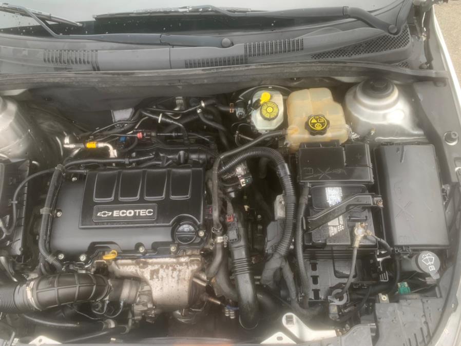 2014 Chevrolet Cruze 4dr Sdn Auto 1LT, available for sale in Taunton, Massachusetts | Rt 138 Auto Center Inc . Taunton, Massachusetts 2014 Chevrolet Cruze 4dr Sdn Auto 1LT, available for sale in Taunton, Massachusetts | Rt 138 Auto Center Inc . Taunton, Massachusetts