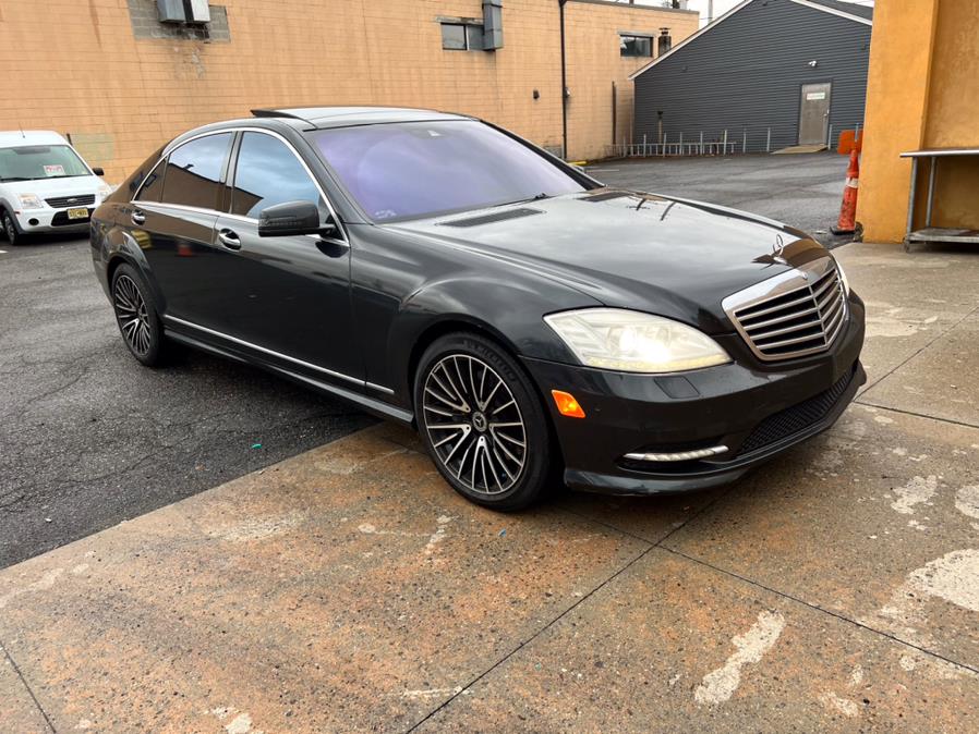 2011 Mercedes-Benz S-Class 4dr Sdn S 550 4MATIC, available for sale in Jersey City, New Jersey | Car Valley Group. Jersey City, New Jersey