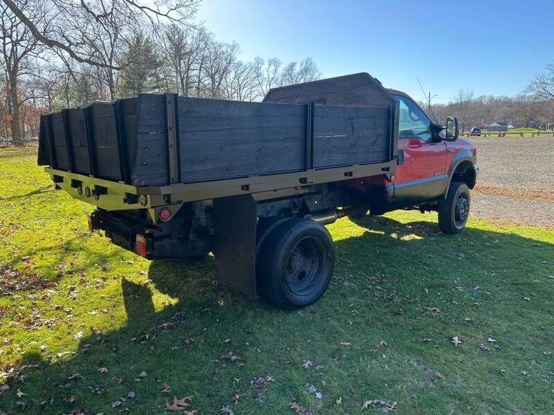 2002 Ford Super Duty F-550 DRW Reg Cab 141" WB 60" CA XL 4WD, available for sale in Plainville, Connecticut | Choice Group LLC Choice Motor Car. Plainville, Connecticut