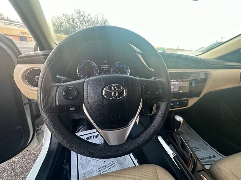 2019 Toyota Corolla LE 4dr Sedan, available for sale in Bloomingdale, New Jersey | Bloomingdale Auto Group. Bloomingdale, New Jersey 2019 Toyota Corolla LE 4dr Sedan, available for sale in Bloomingdale, New Jersey | Bloomingdale Auto Group. Bloomingdale, New Jersey