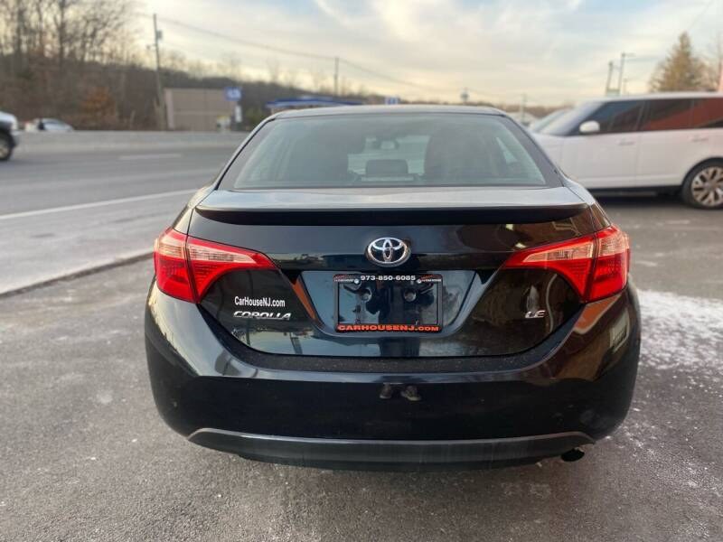 2019 Toyota Corolla LE 4dr Sedan, available for sale in Bloomingdale, New Jersey | Bloomingdale Auto Group. Bloomingdale, New Jersey