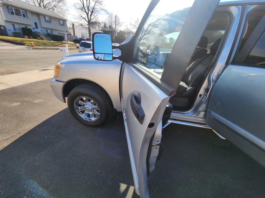 2008 Nissan Titan 4WD Crew Cab LWB SE, available for sale in West Babylon, New York | SGM Auto Sales. West Babylon, New York 2008 Nissan Titan 4WD Crew Cab LWB SE, available for sale in West Babylon, New York | SGM Auto Sales. West Babylon, New York